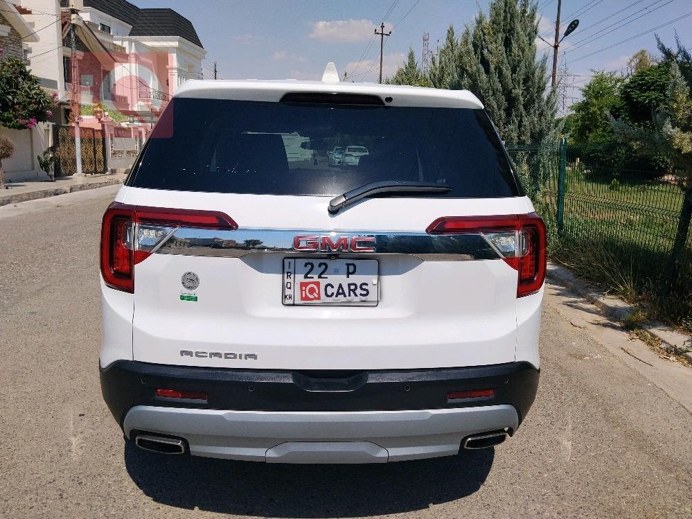 GMC Acadia